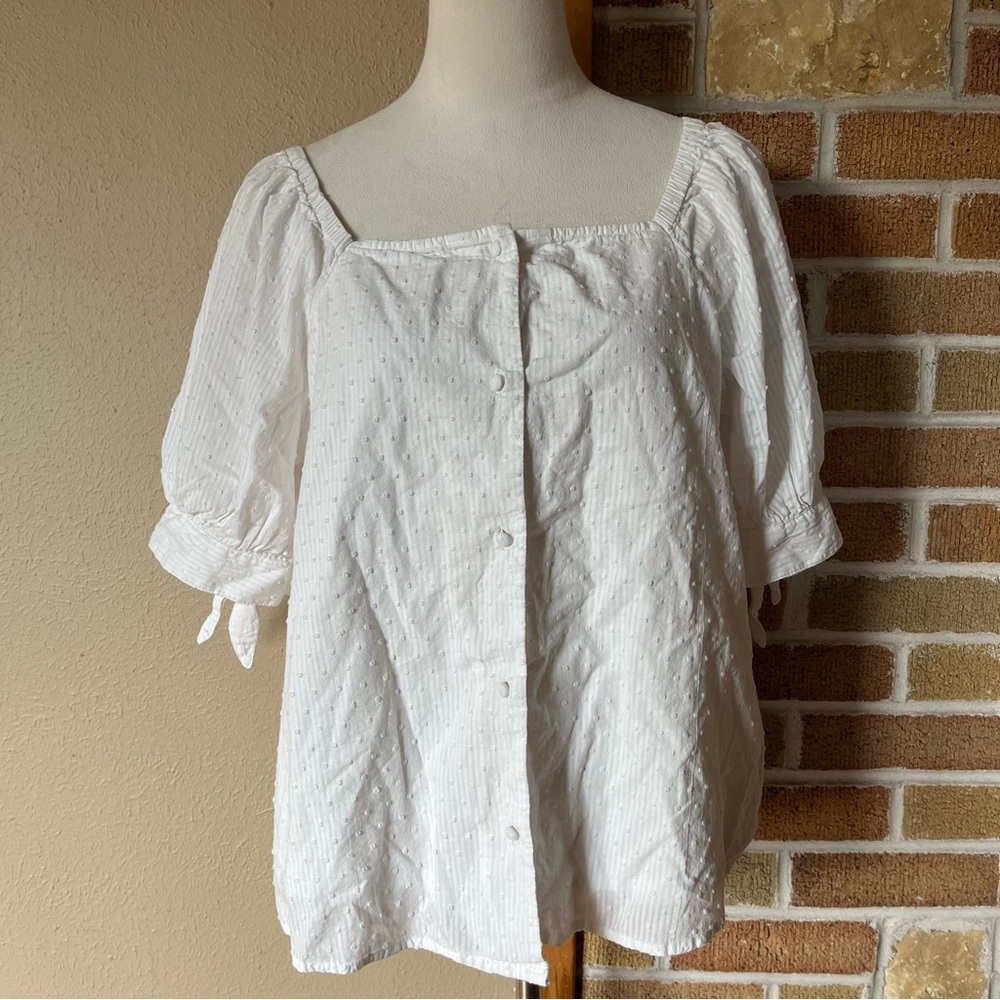 2/$20 Lauren Conrad white Swiss dot puff sleeve top large blouse button striped